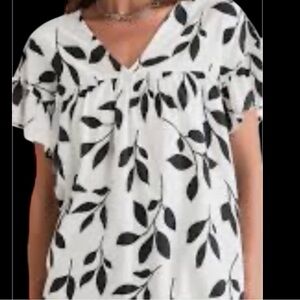 Black and White Leaf Print Blouse